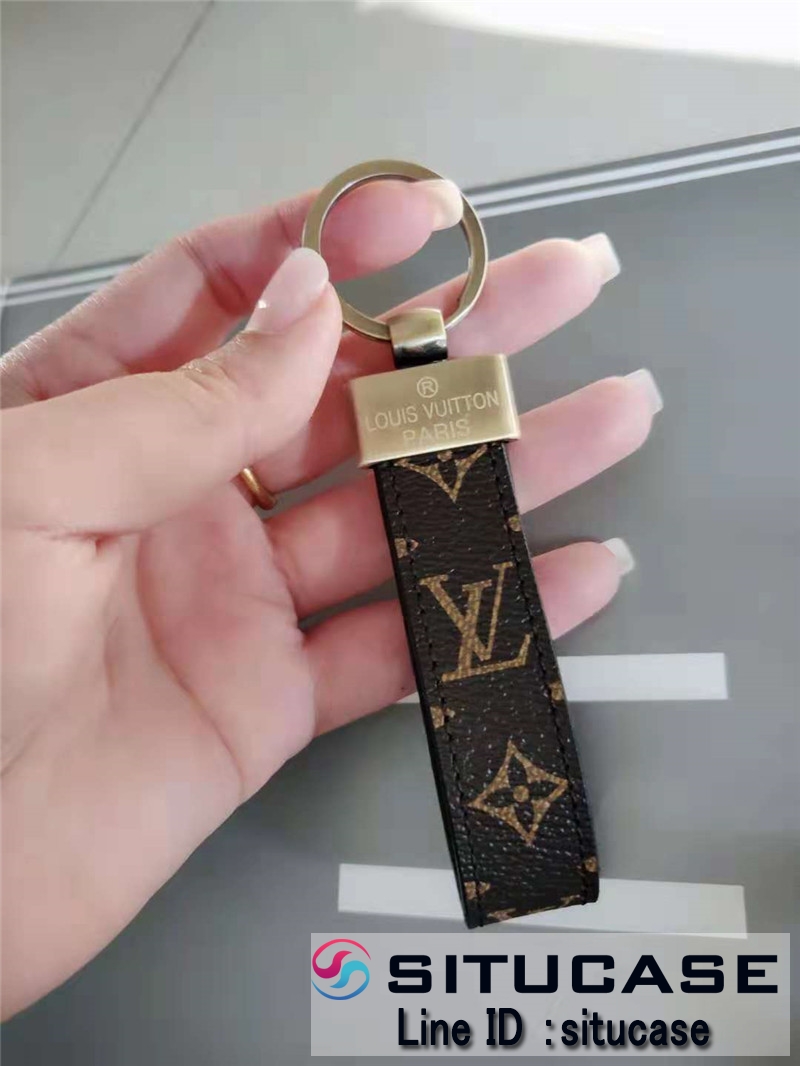 LOUIS VUITTON ルイ・ヴィトン バッグ チャーム・LVサークル LV