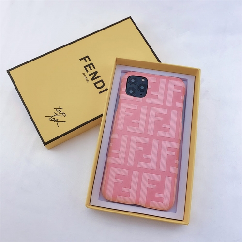 FENDI フェンディ iPhone 11pro カバー ズッカ FF柄 ピンクロビの